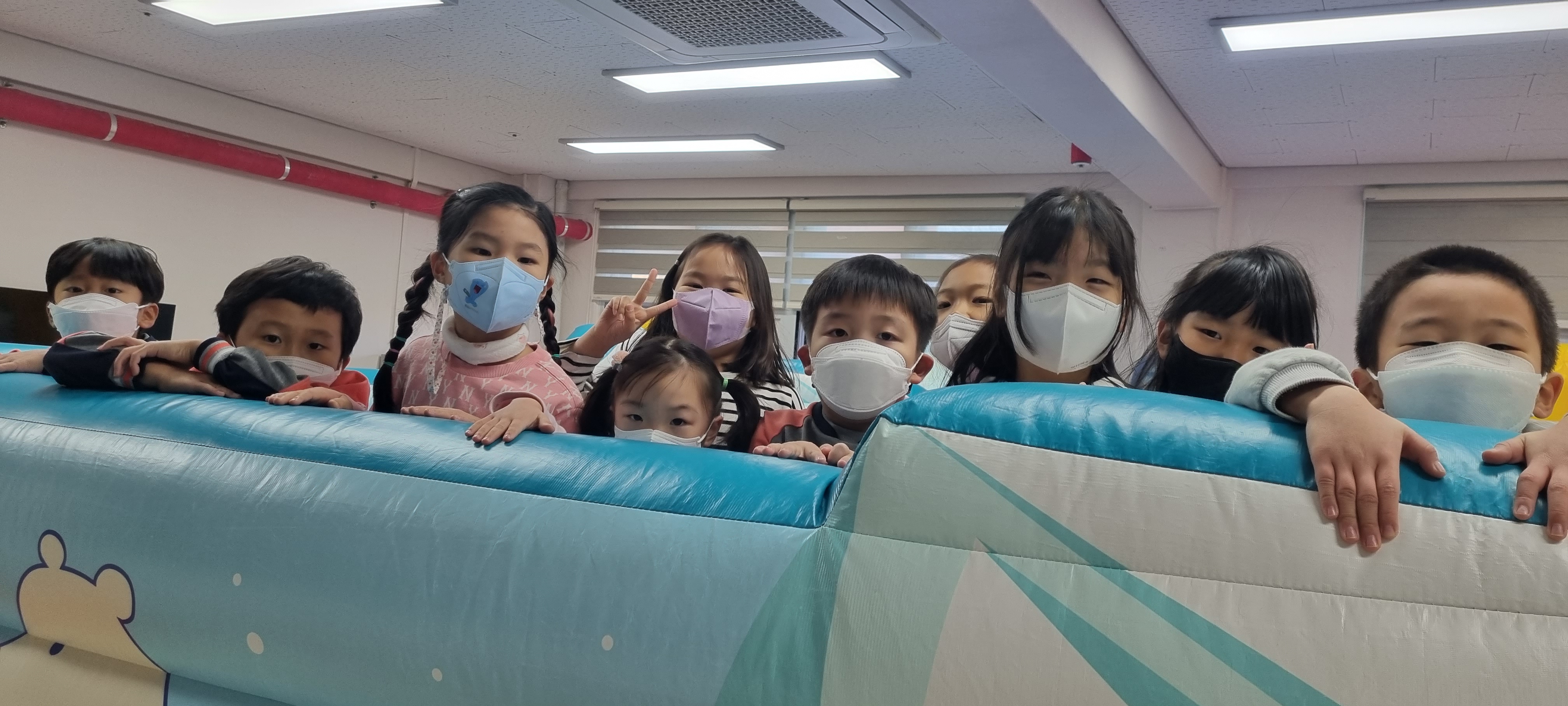 그루터기반 에어바운스 체험